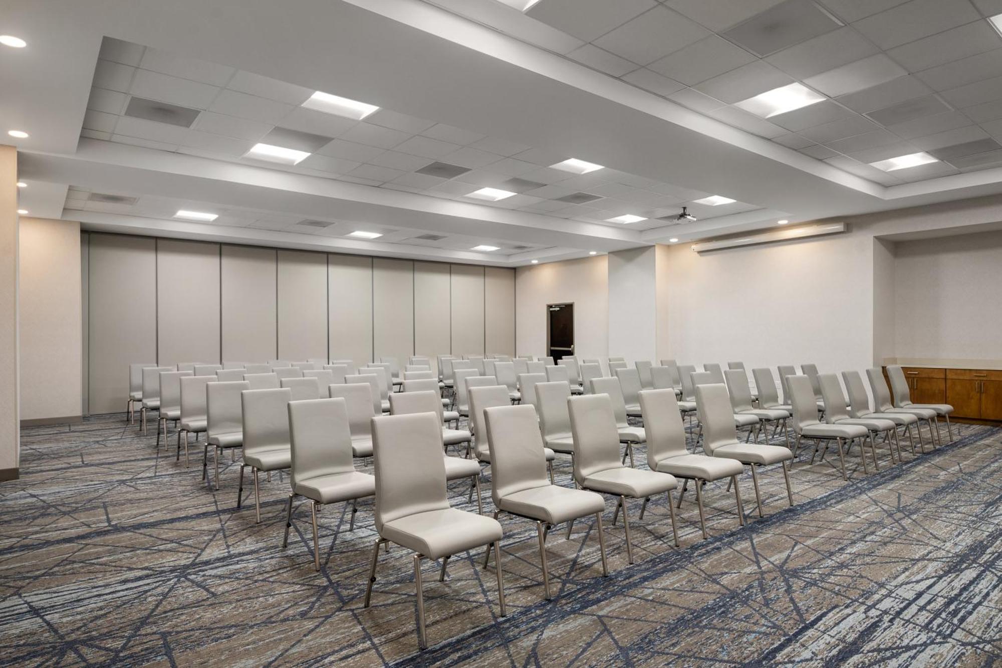 Holiday Inn Express Richmond By Ihg Екстер'єр фото