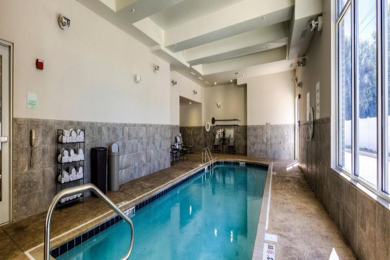 Holiday Inn Express Richmond By Ihg Екстер'єр фото
